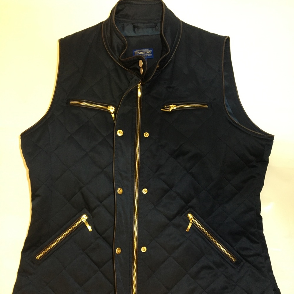 Pendleton Woman's Blue Quilted Zip Snap Vest Zip